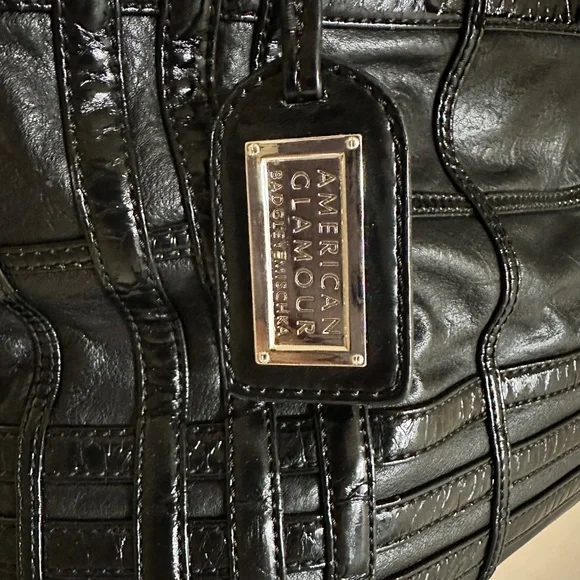 Badgley Mischka | American Glamour | Black Leather + Metal Shoulder Bag - Picture 2 of 8